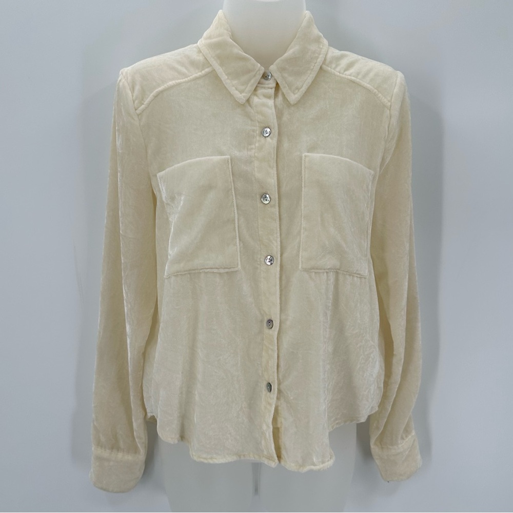 EVEREVE Shirt Womens XS Cream Eloise Velvet Button Down Fairy Whimsigoth FLAW